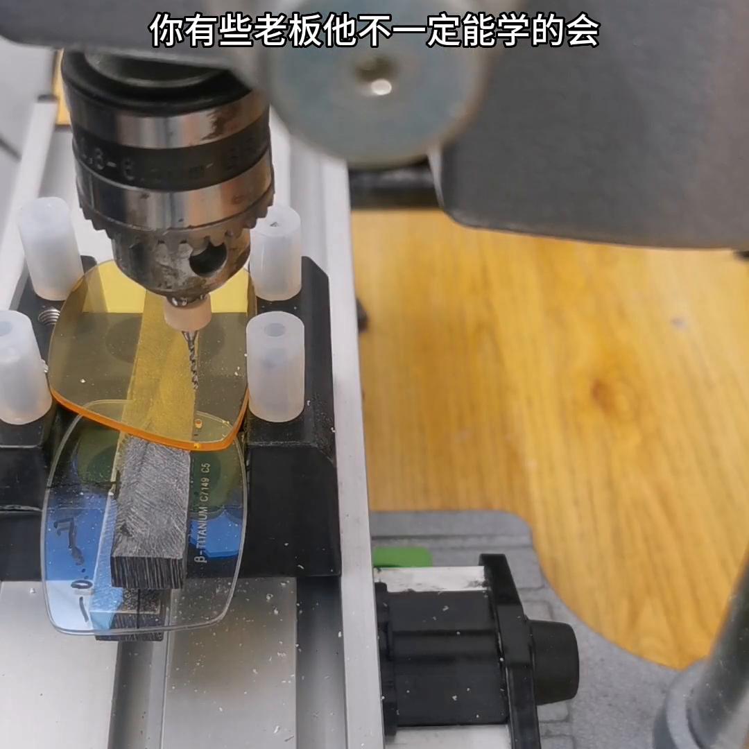 智能感光变色偏光镜开车钓鱼必备,黑科技偏光夜视镜钓鱼