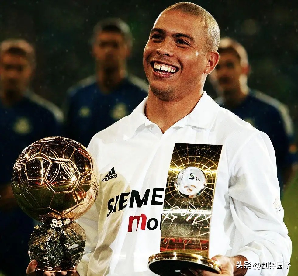 外星人新冠肺炎,外星人新冠