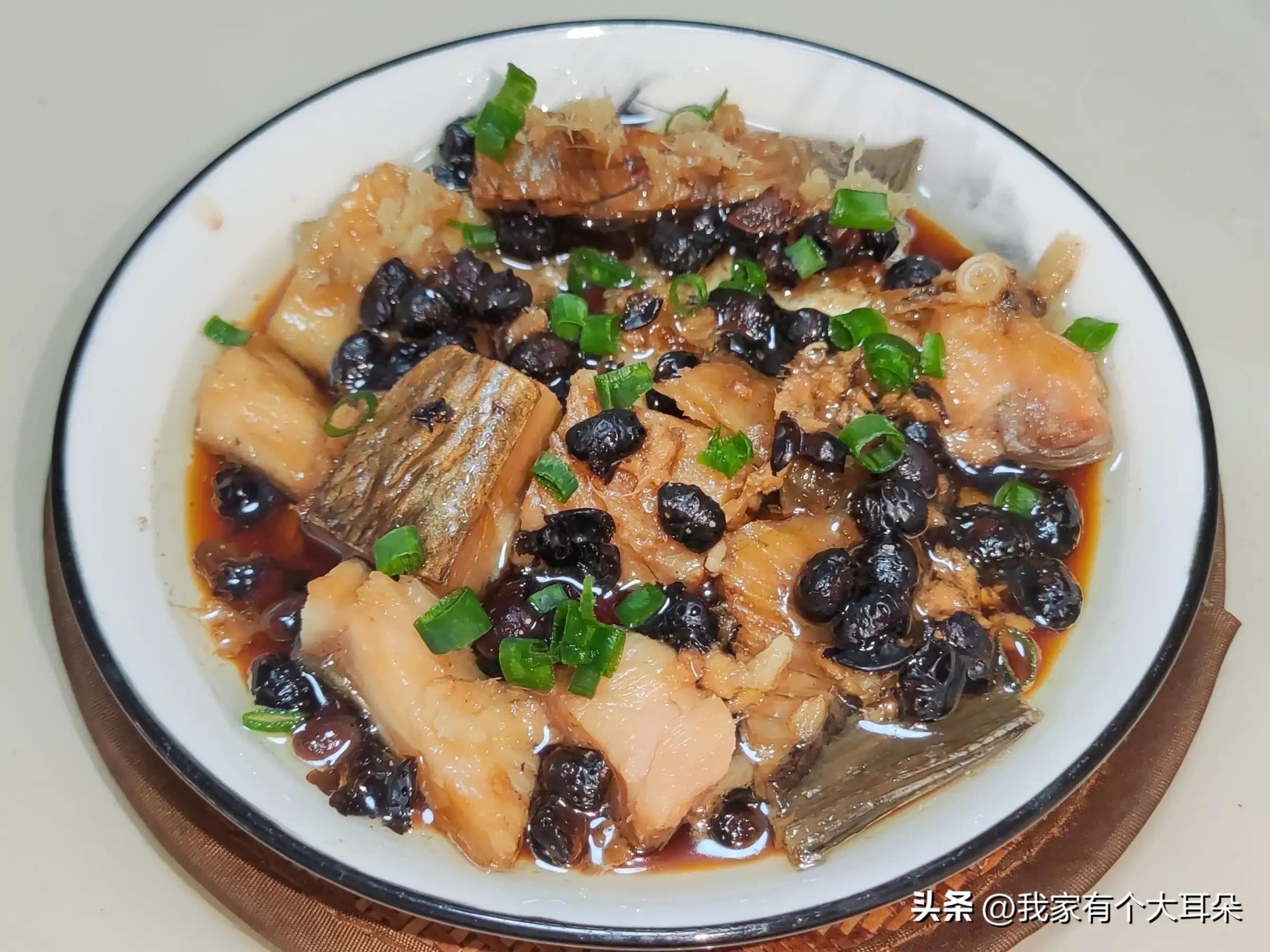 生活十有八九不如意，要努力吃好每一餐，4菜1汤，有鱼有肉又有汤