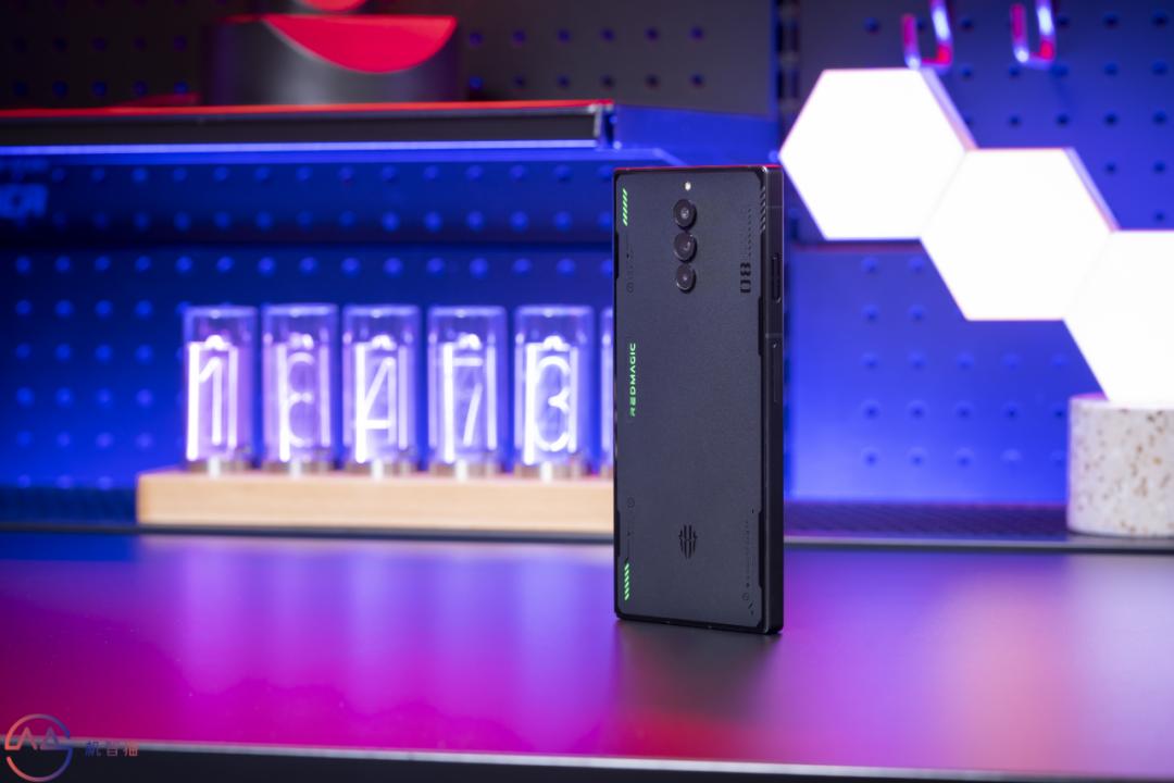 红魔8pro评测一月重度使用,红魔8pro真实游戏体验感