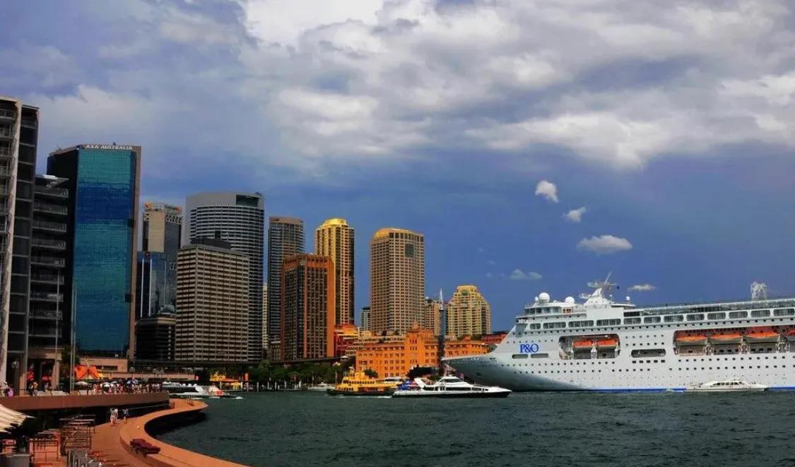 澳大利亚坐在矿车上的国家简介,澳大利亚坐在矿车上的国家特点