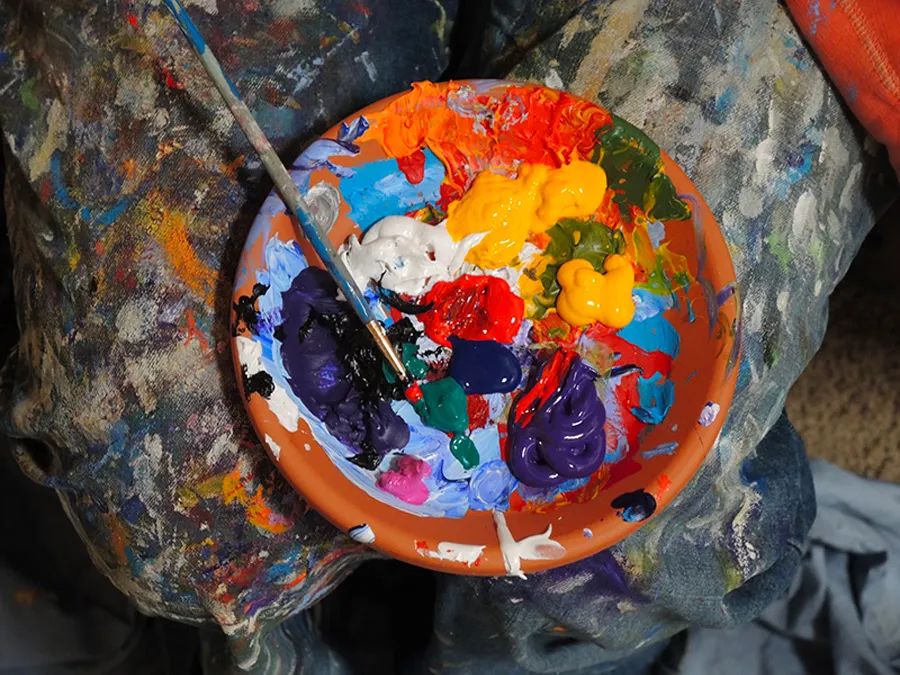 水粉画冬日初学简单雪人,冬日水粉画课件儿童6-12岁