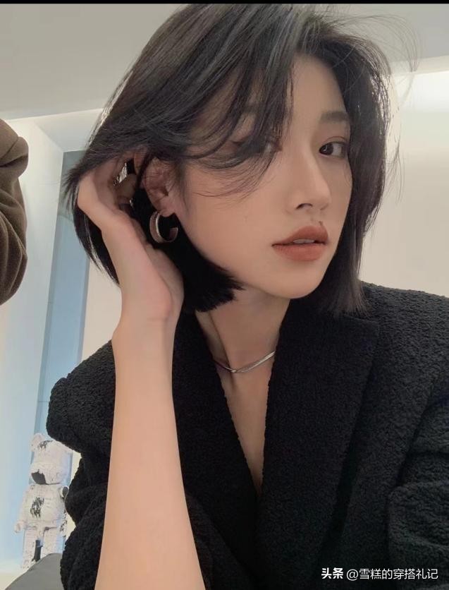 好减龄的齐耳短发轻盈灵动又气质,好看又洋气的女生齐耳短发