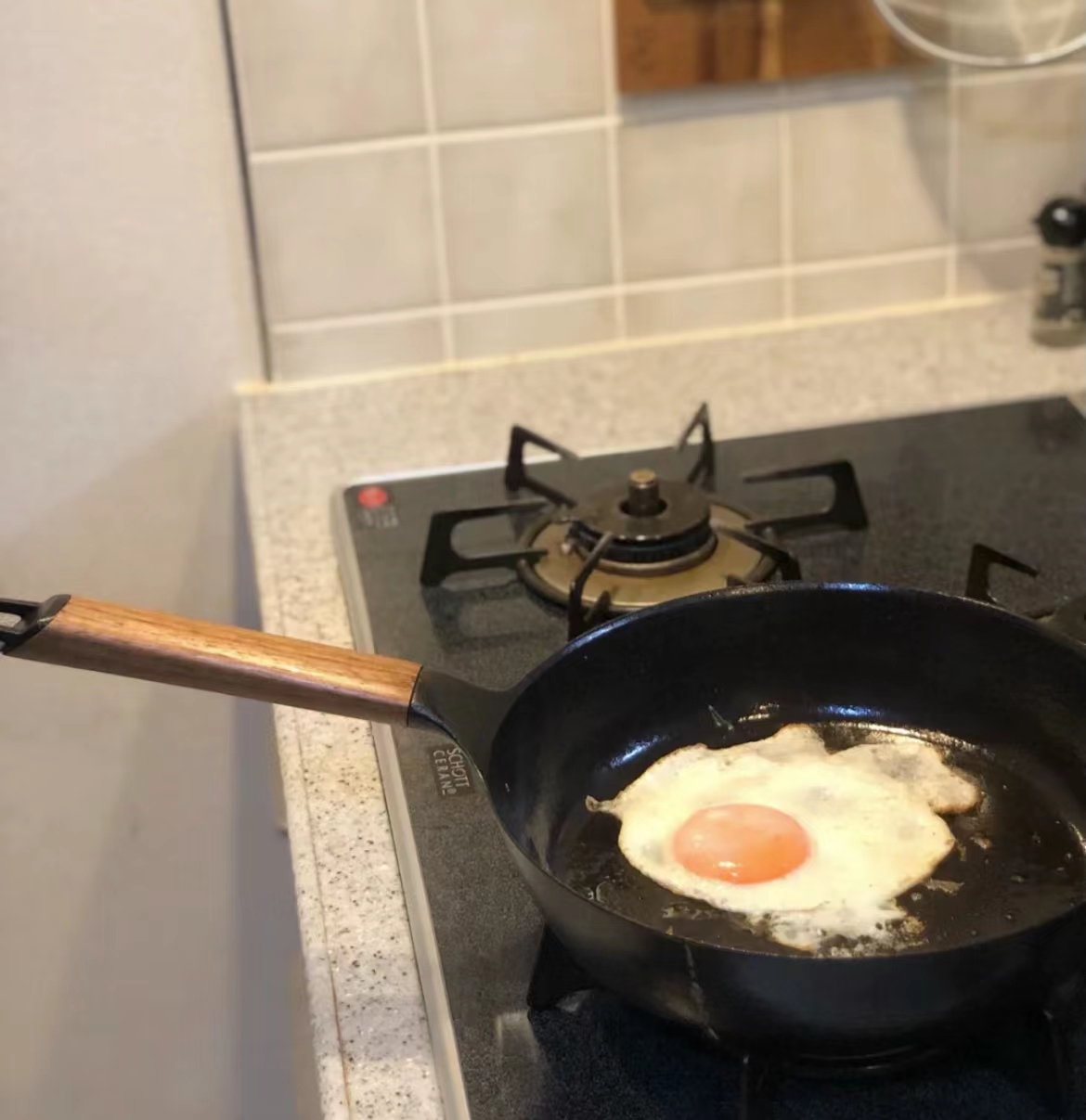 锅具红黑榜,盘点那些跟风买的锅具