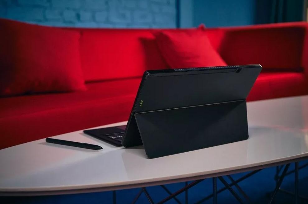 网课推荐平板还是笔记本,平板二合一笔记本方便讲网课