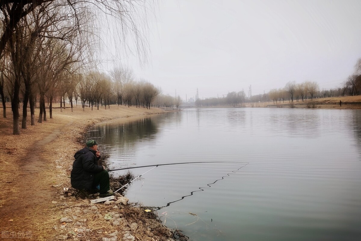 冰冻红虫一次用不完怎么保存,红虫放在沙子里可以保存多久