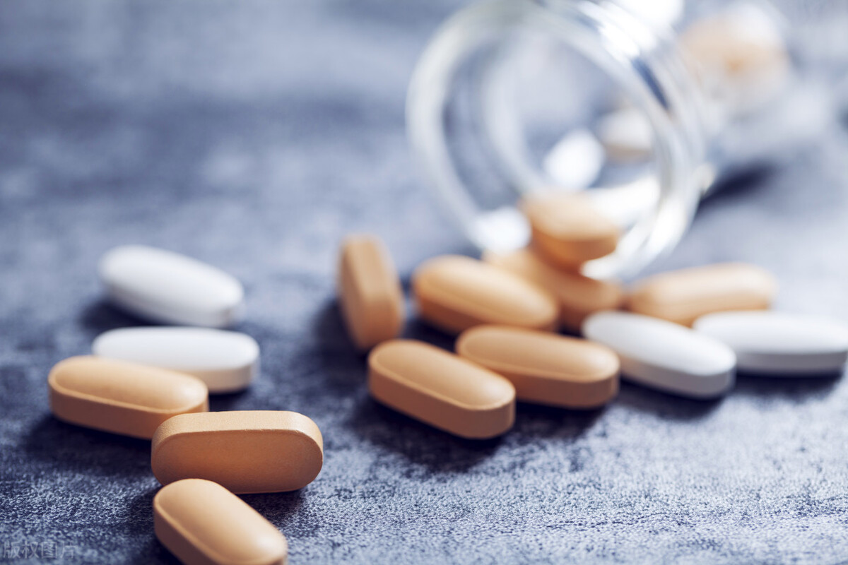 孕期严重缺铁性贫血和缺维生素d,孕期缺铁性贫血医院开些什么药