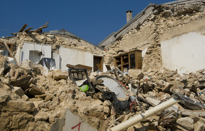 2008：奥运辉煌VS灾难挑战，全球风云变幻探秘