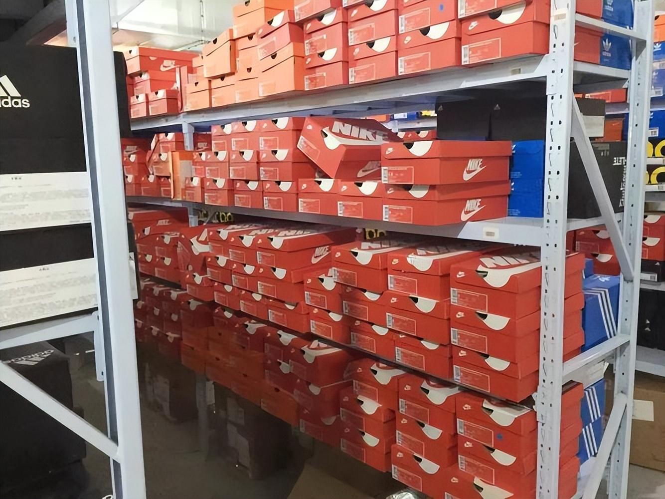 中国对耐克态度,吃饭砸锅的下场