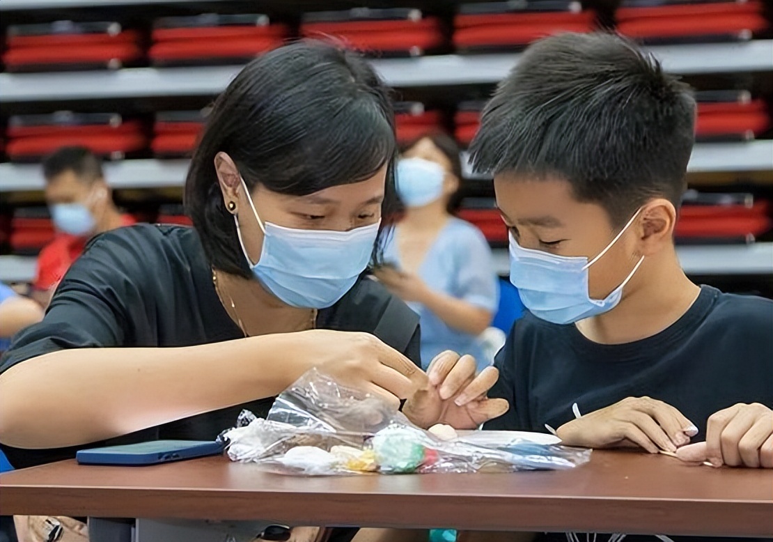 中学生浏览“颜色网站”，就算删记录也有迹可循，家长要心里有数