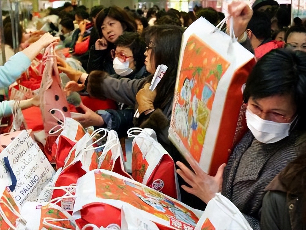 为什么都喜欢去日本买马桶盖,中国人在日本买马桶盖的现象说明