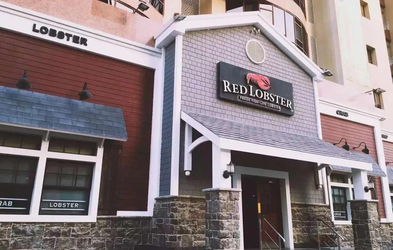 卡塔尔富得流油,卡塔尔流油