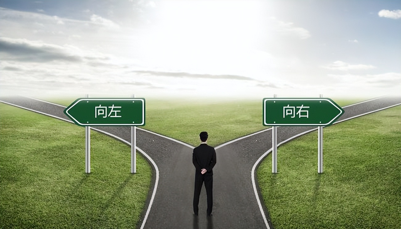 在青岛月入多少才算幸福,在青岛月薪10000是什么水平