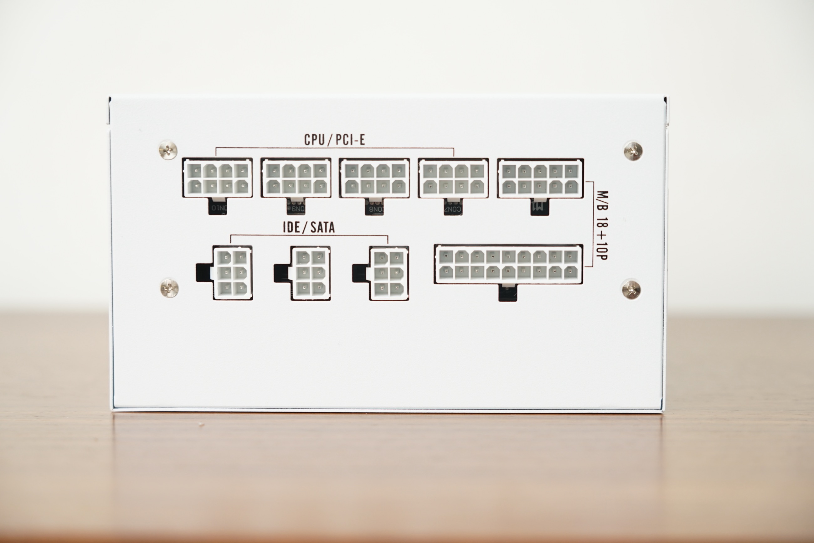 2000到3000元纯白海景房电脑配置,1800预算组装海景房电脑配置推荐