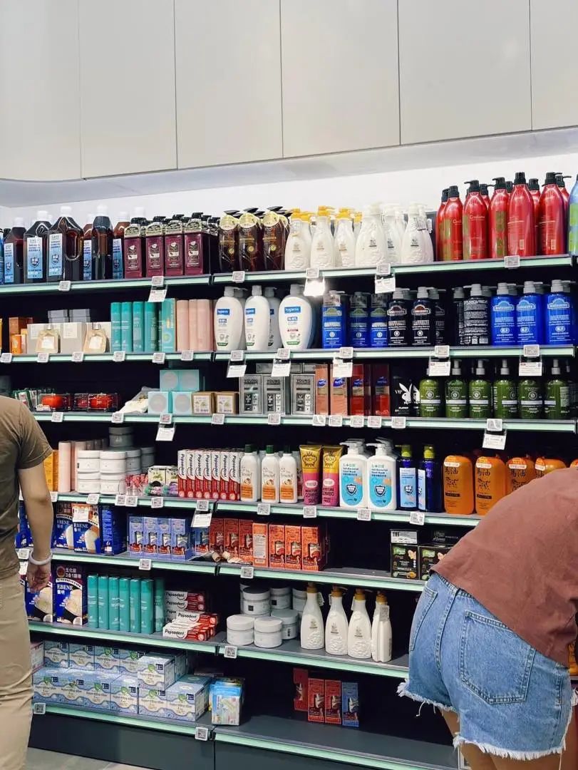 在香港买到过期食品怎么赔偿,专门卖过期商品违法吗