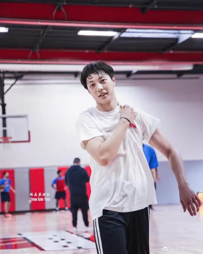 广东队引进外援最新消息,广东宏远更换外援马尚布鲁克斯