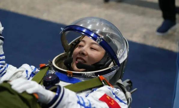 航天员返回享受国家什么福利,航天员执行完任务后享受哪些待遇