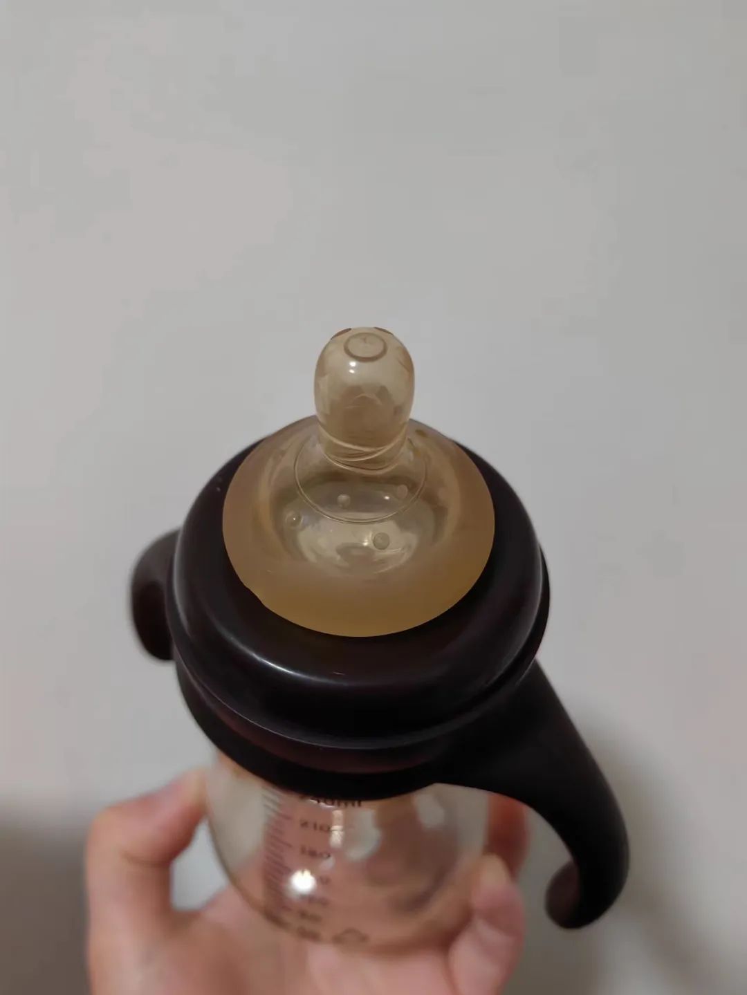 奶瓶5个月以上推荐,1到2岁宝宝学饮奶瓶