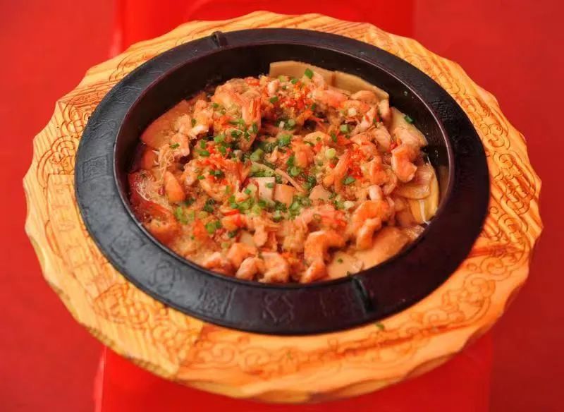 涓婇ザ閾呭北鐣叉棌椋庢儏,澶╀笅show