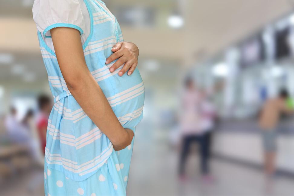 怀孕了没有上班被说闲话了怎么办,怀孕了怎么悄悄流产不让家长知道