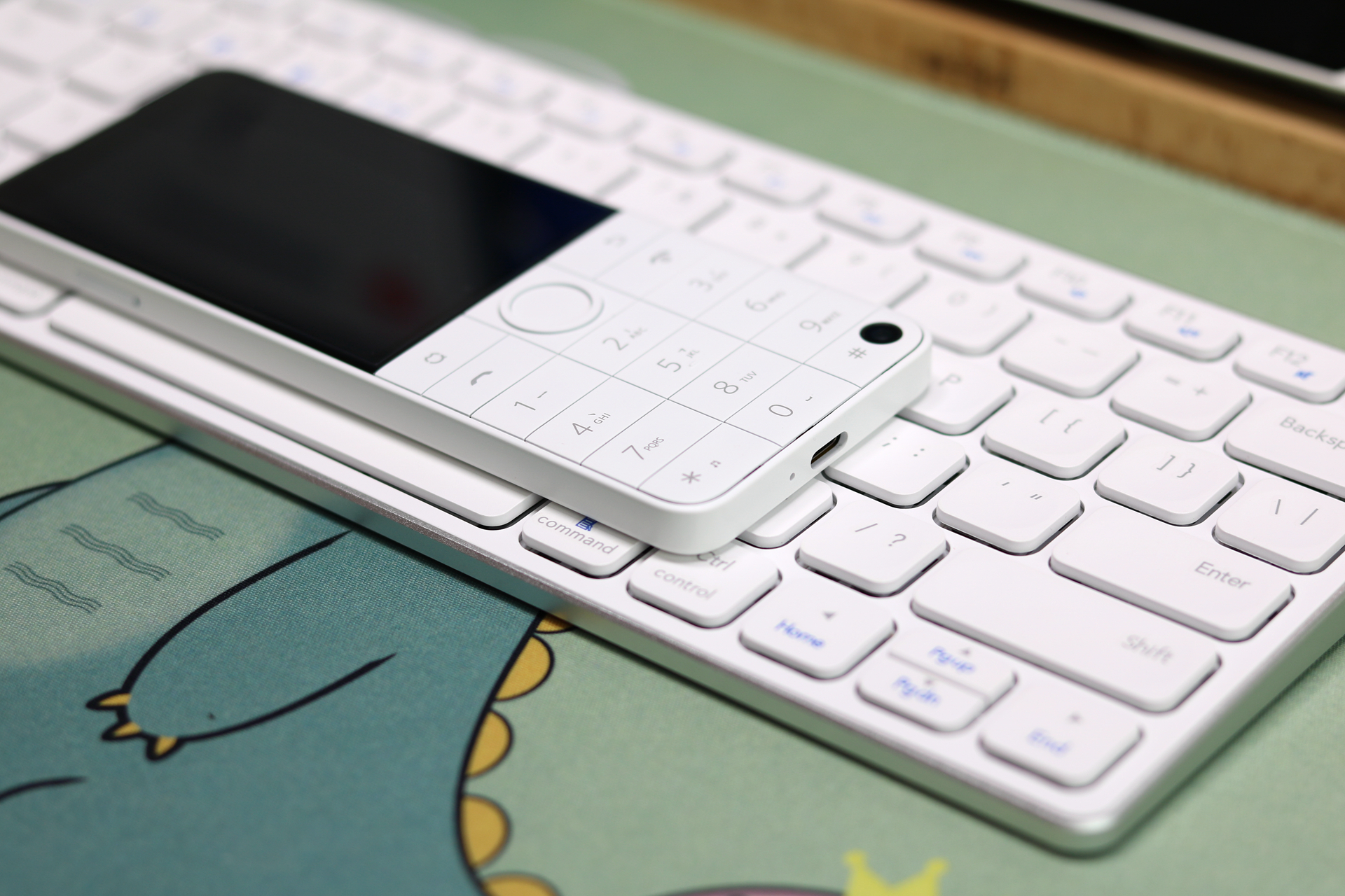 多亲手机f22pro价格,多亲f22pro手机的配置