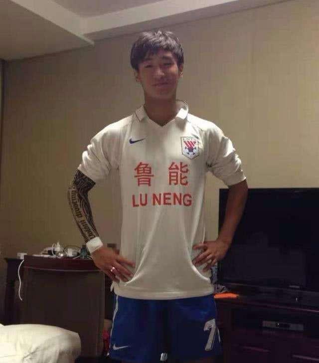 韦世豪老婆吴雅家世,韦世豪妻子吴雅是什么星座