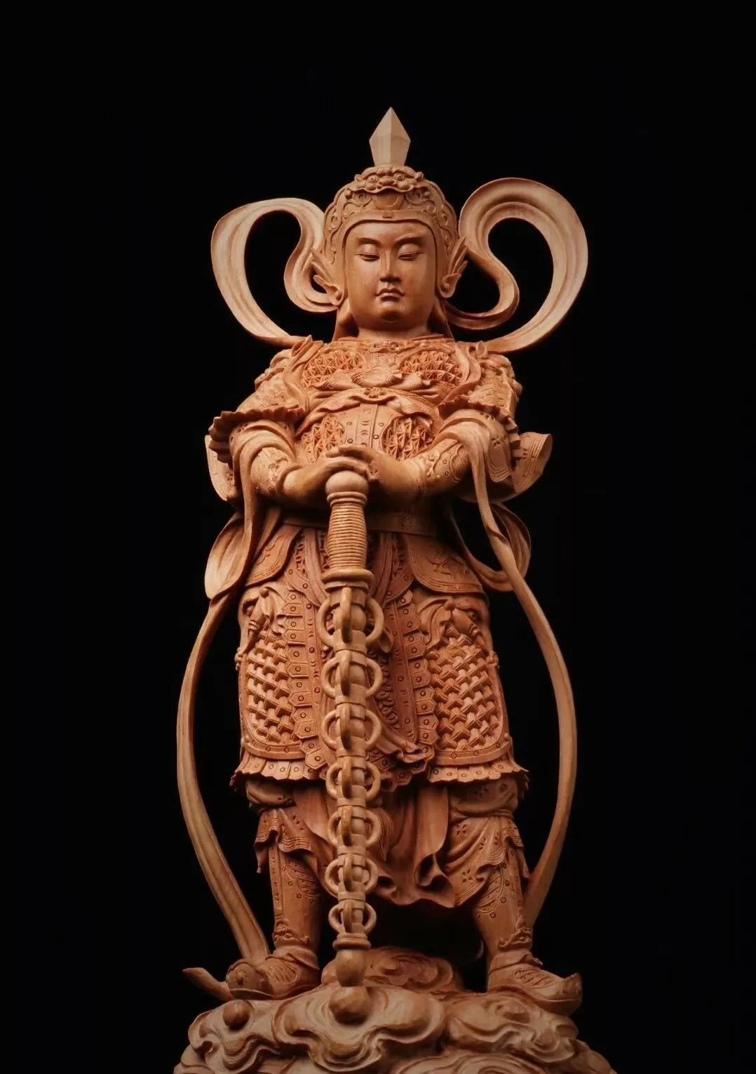 自然香气的红木家具,极品绿檀木雕