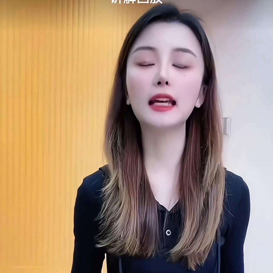 夏季牛仔短裤女2023年新款宽松品瘦时尚百搭牛仔裤...