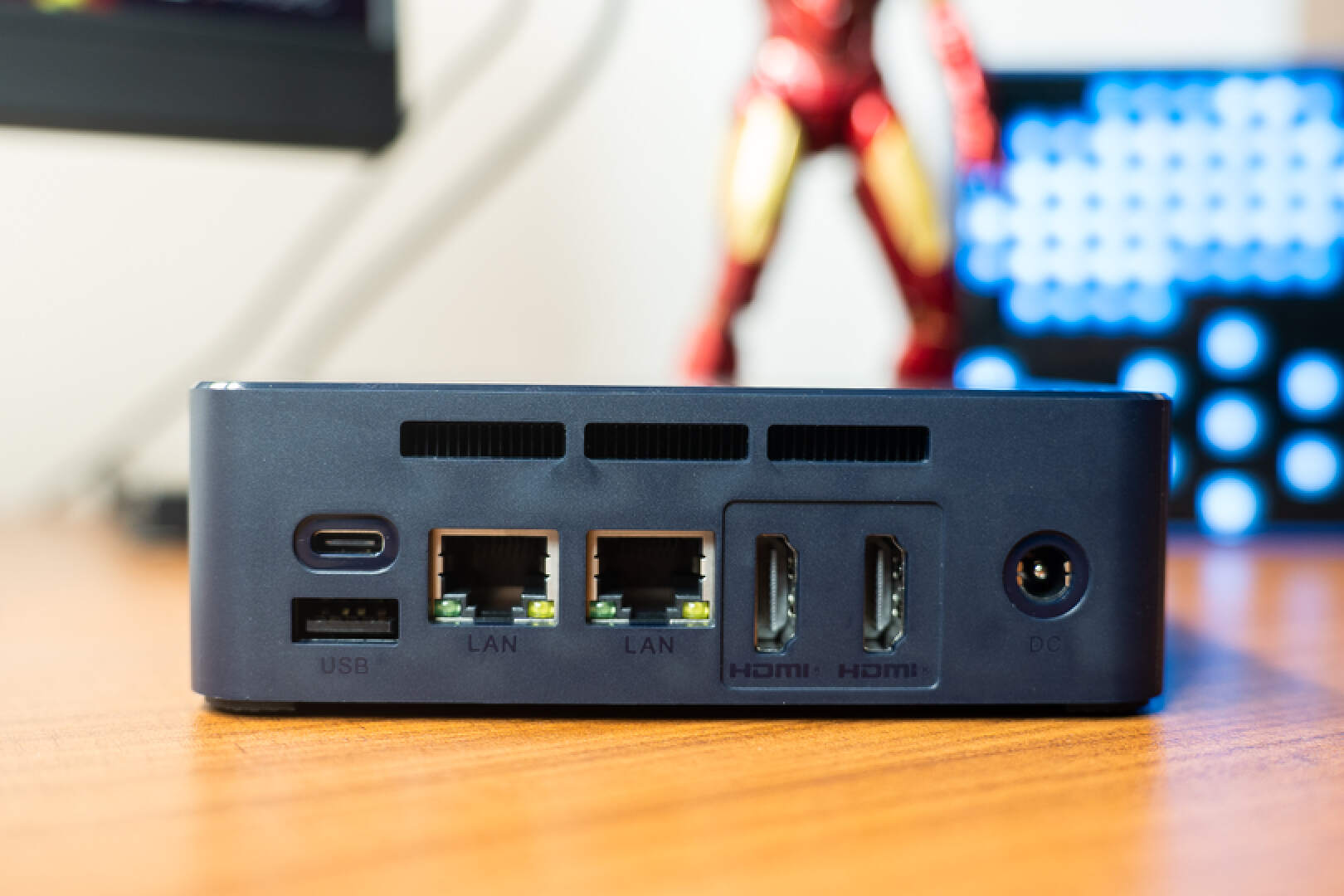 零刻eq12小主机评测,零刻eq12迷你主机评测