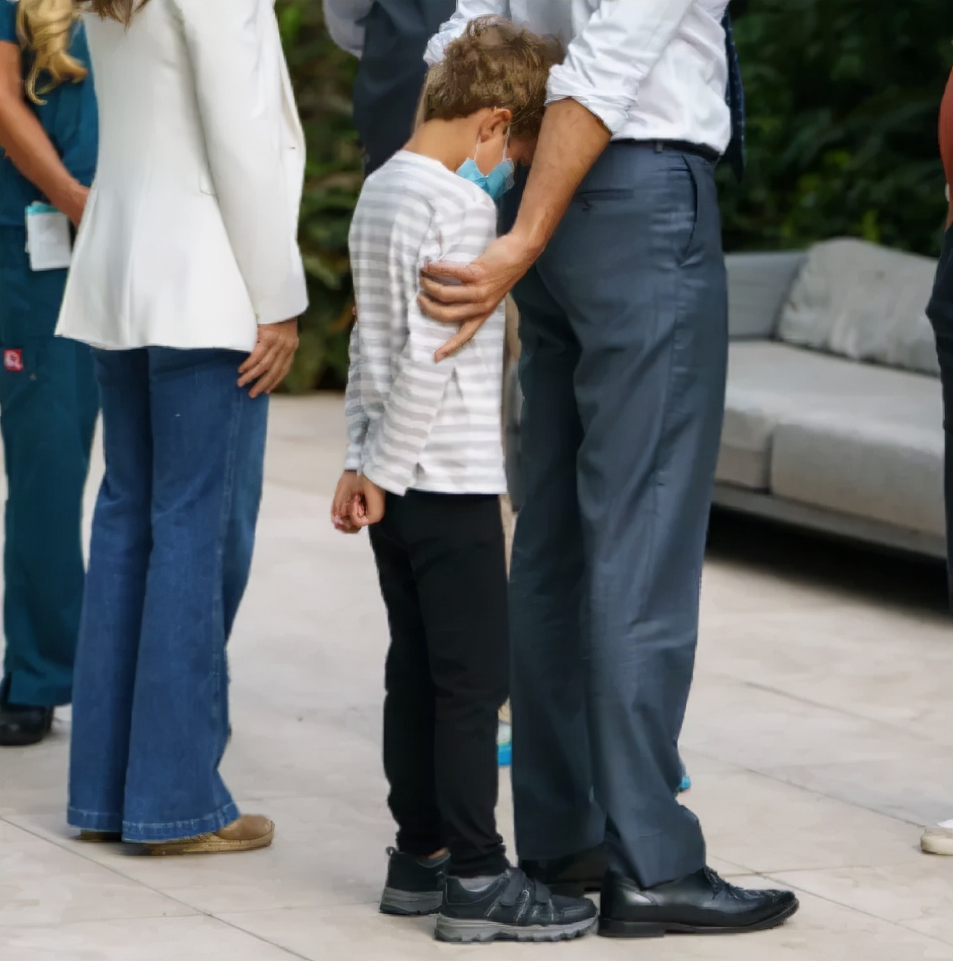 特鲁多个人图片,特鲁多贺新年