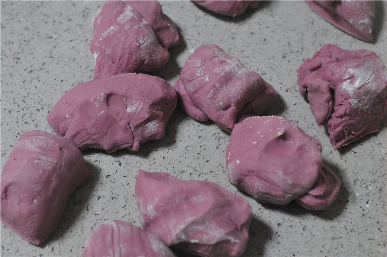 包子不够光滑怎么办,包子不硬皮的方法