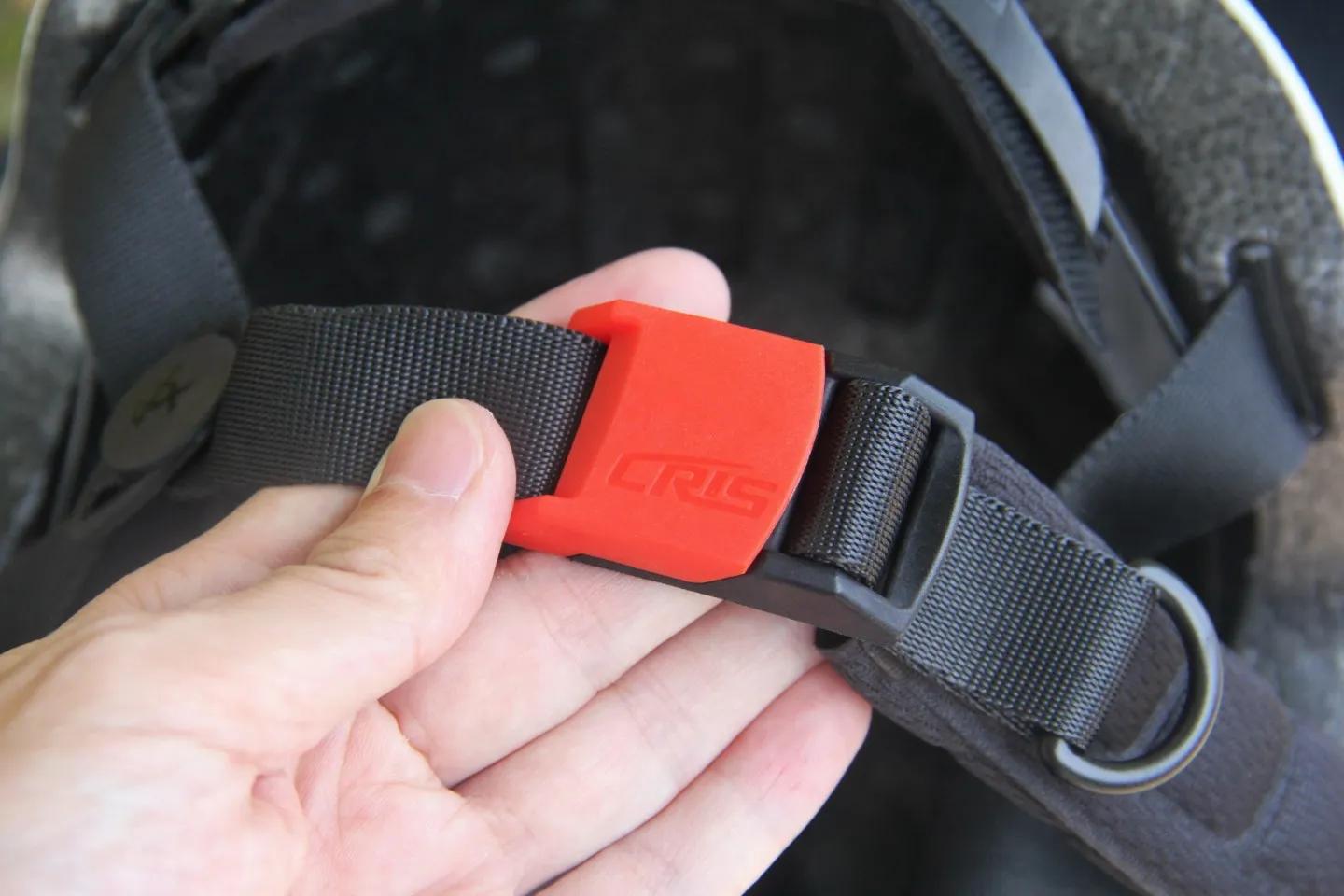 冬季电动车儿童安全头盔,晓安头盔和野马头盔哪个好