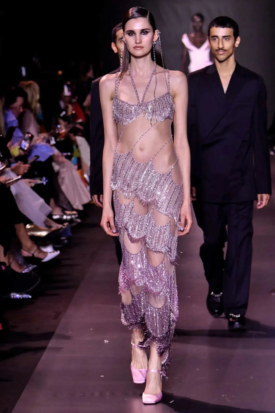 georgeshobeika2018时装秀完整版,georgeshobeika2016高定秀场