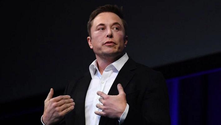 初代iPhone拍出高价,初代iPhone拍出37.9万元