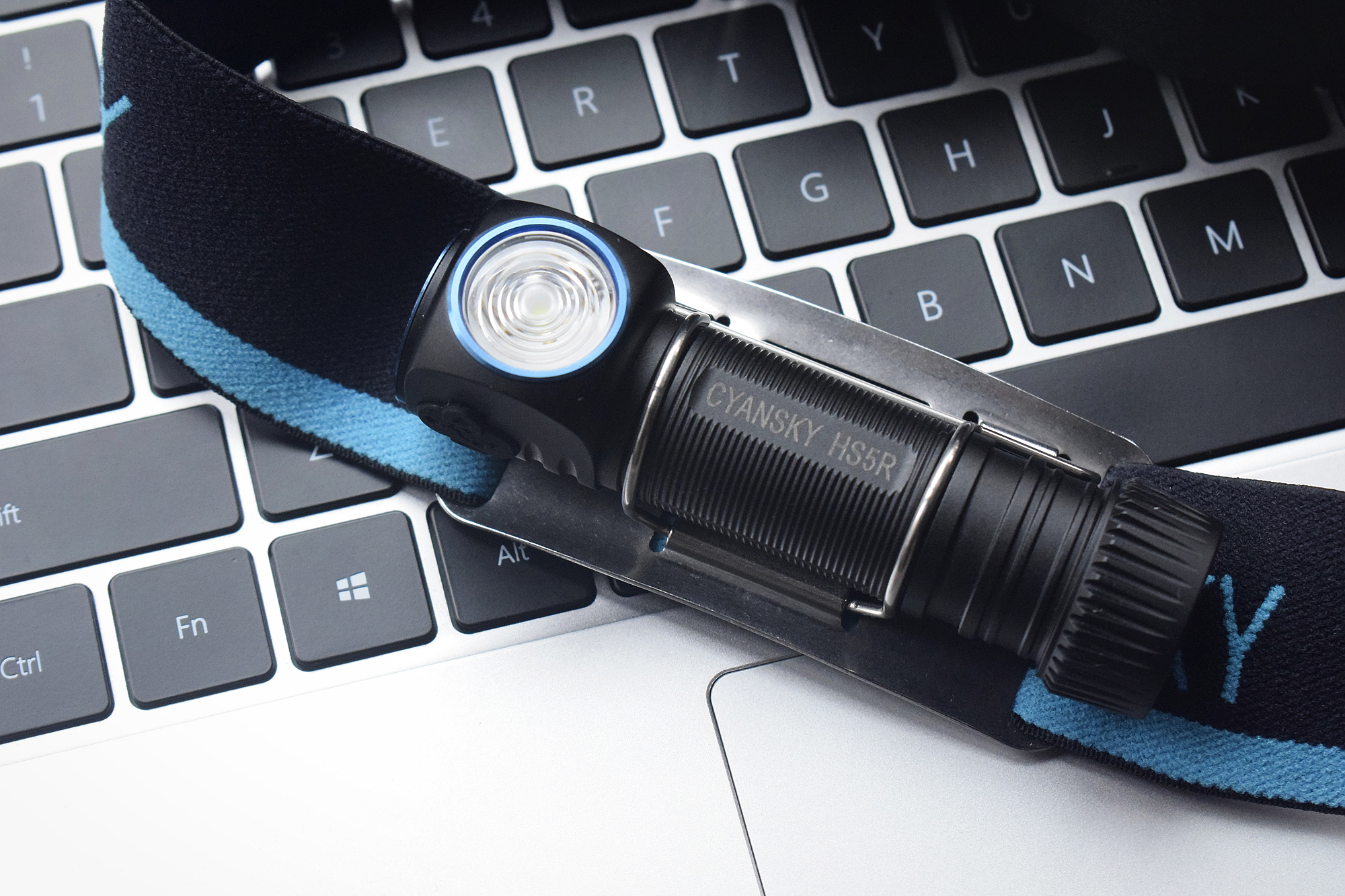 头转之处,皆是光明!CyanskyHS5R多功能可充电式头灯体验