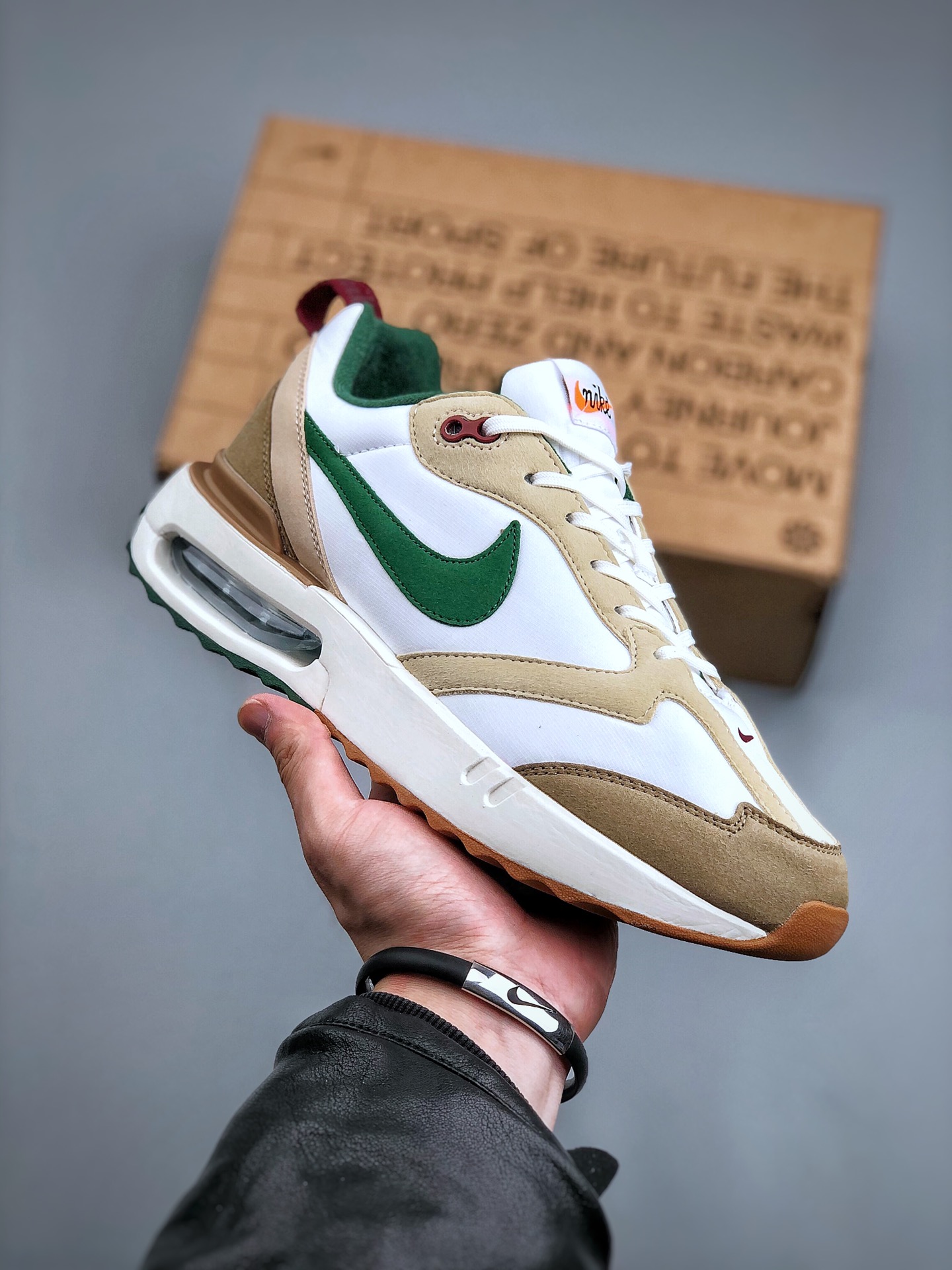 磨脚的鞋子不要硬穿,磨脚的鞋子别硬塞