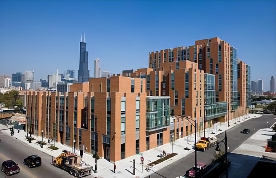 UIC—芝加哥地区规模最大、综合实力最强的公立大学