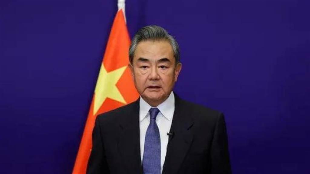 欧盟拟制裁7家中企，秦刚外长前往三个欧洲国家，英国打来了电话