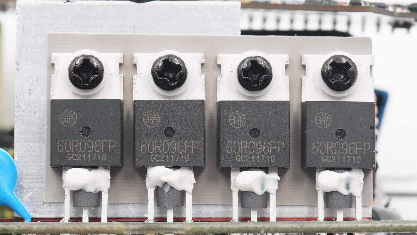 倍思新款150w逆变器,倍思500w车载逆变器