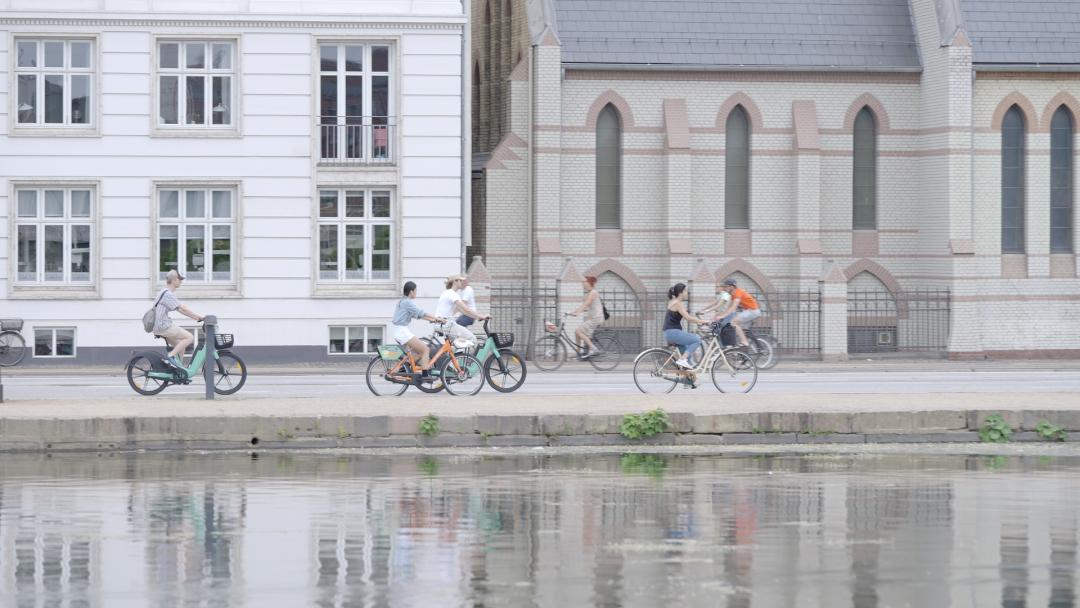 丹麦人生活方式和普通工人工资,丹麦人的生活方式视频