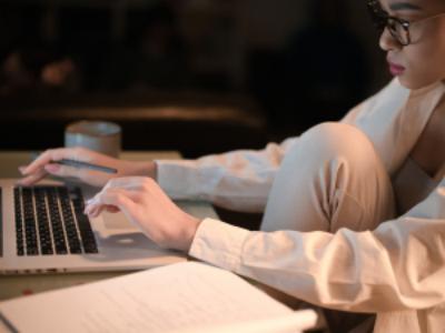 怎么把pdf上的文字或图擦掉,pdf怎样擦除部分文字