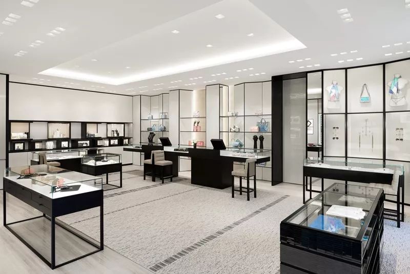 chanel香奈儿带你零距离接触,chanel香奈儿炫色玫瑰