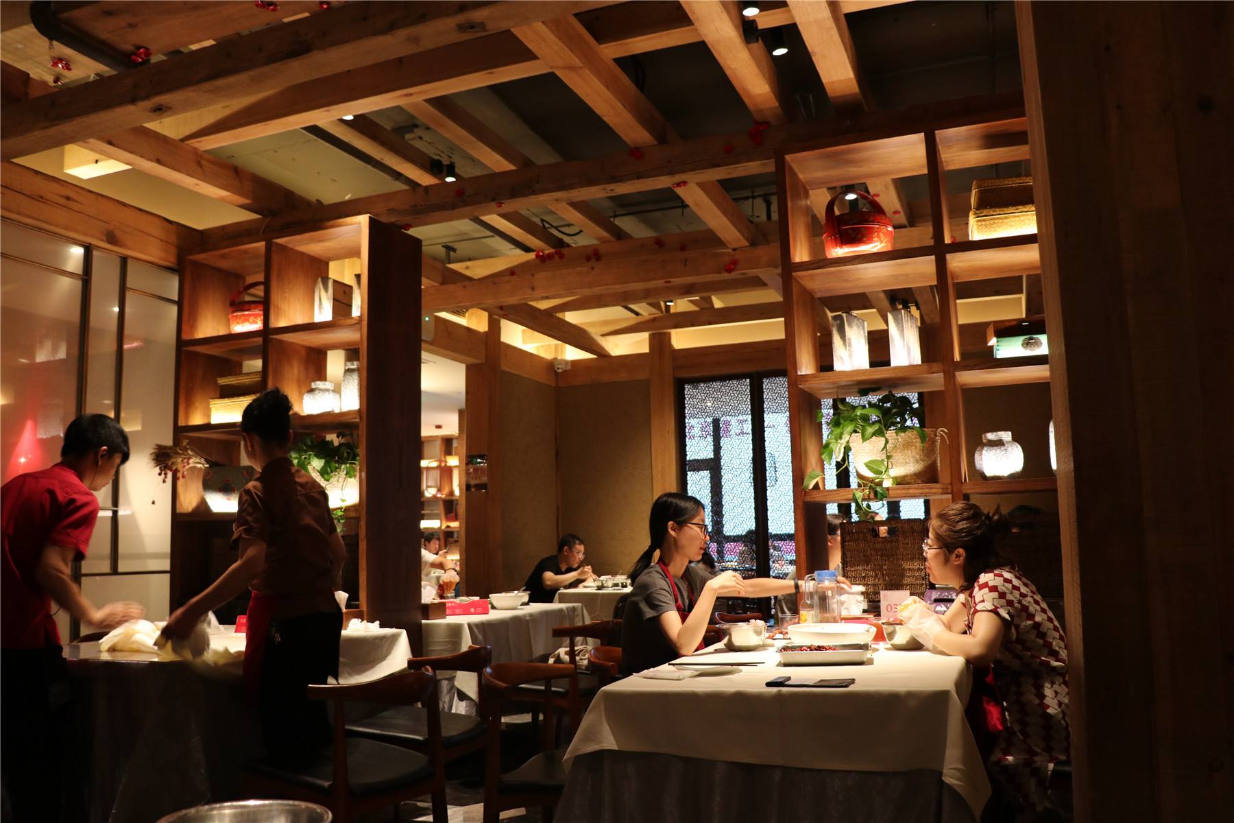 社区食堂的经营模式,社区食堂陷入经营困境