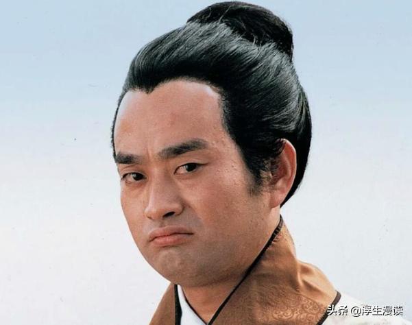 卜世仁该理解成“不是人”吗？结合醉金刚倪二来看，答案是否定的