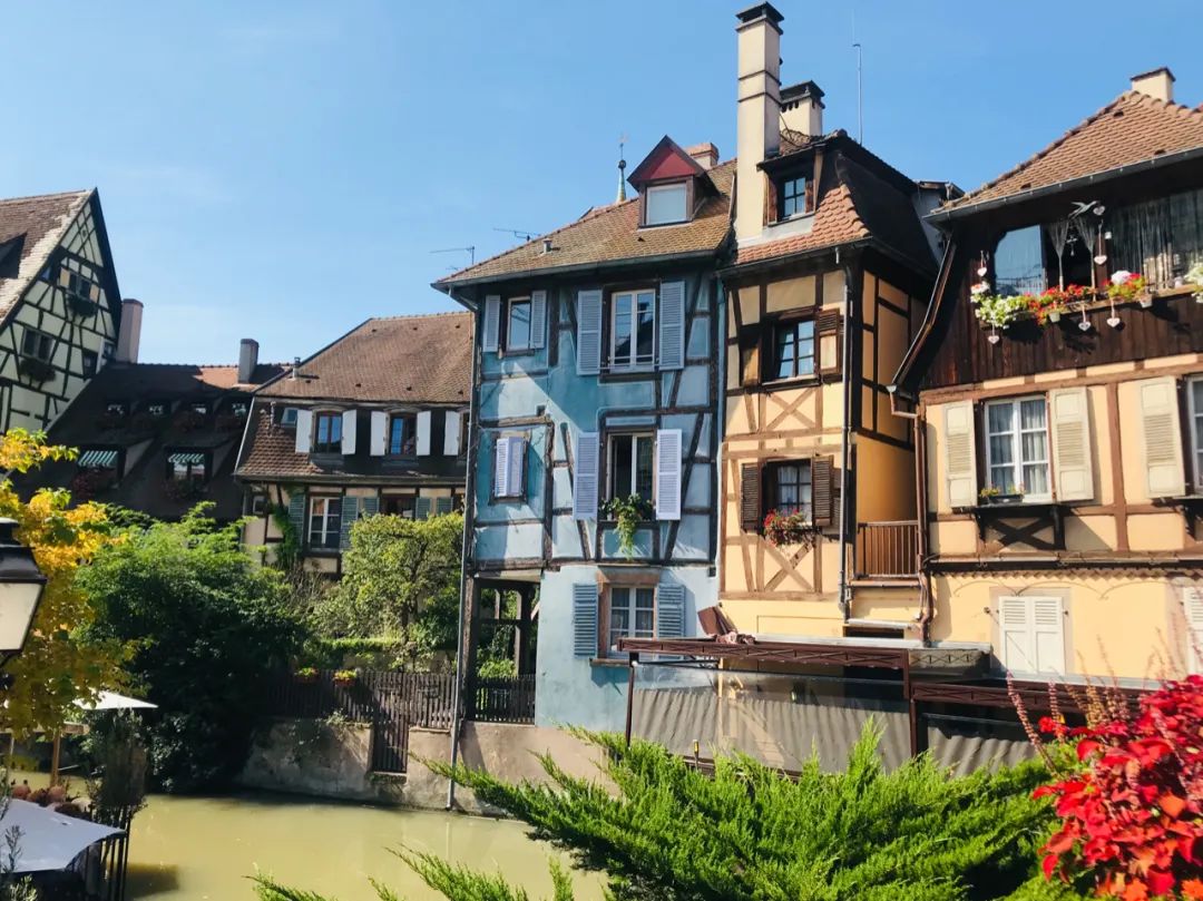 开车去欧洲第29集：抵达巴黎，沪C开到埃菲尔铁塔其实是个巧合！