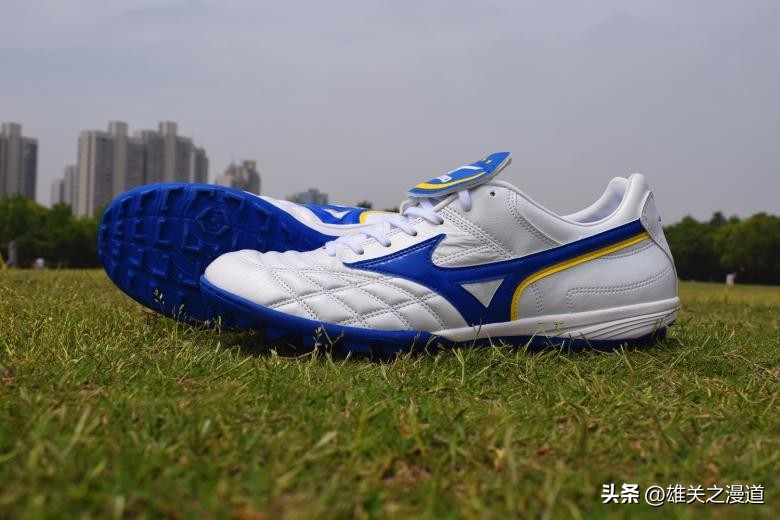 2020年美津浓足球鞋碎钉推荐,重温经典2002世界杯