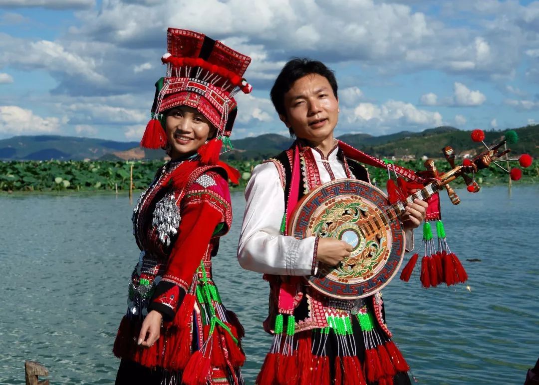 浜戝崡灏戞暟姘戞棌褰濇棌濂冲,浜戝崡灏戞暟姘戞棌褰濇棌瑙嗛