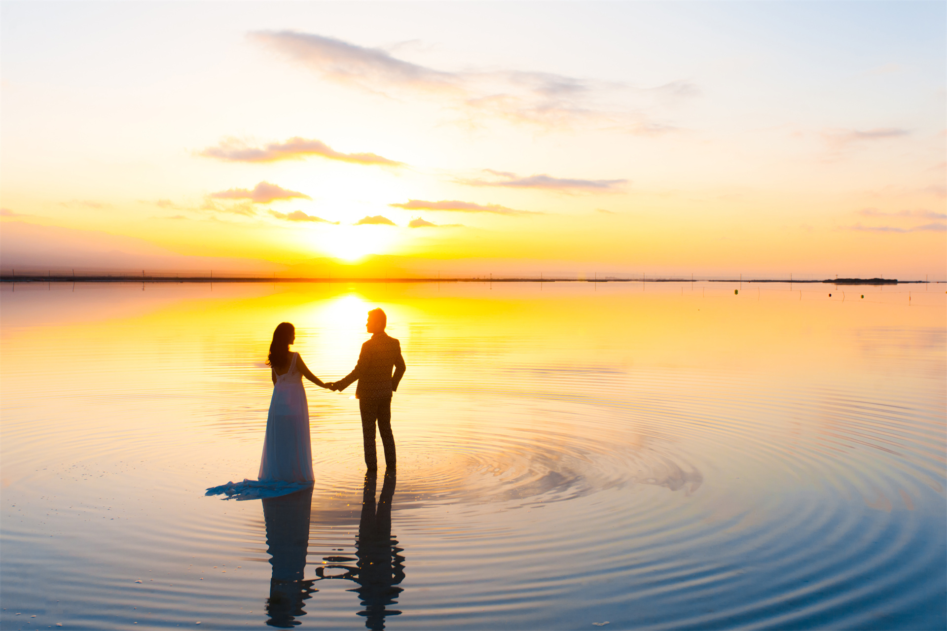 青海旅拍婚纱照推荐哪家最好,旅拍婚纱摄影青海