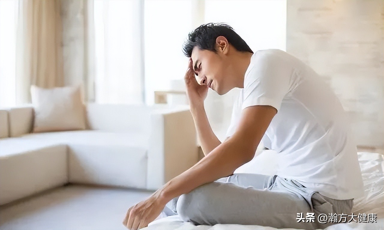 睡觉起来头痛是什么原因怎么解决,睡一觉起来头爆炸疼