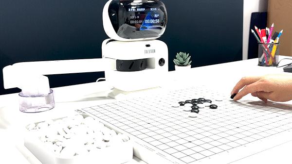 商汤科技发布下棋机器人,商汤科技的下棋机器人